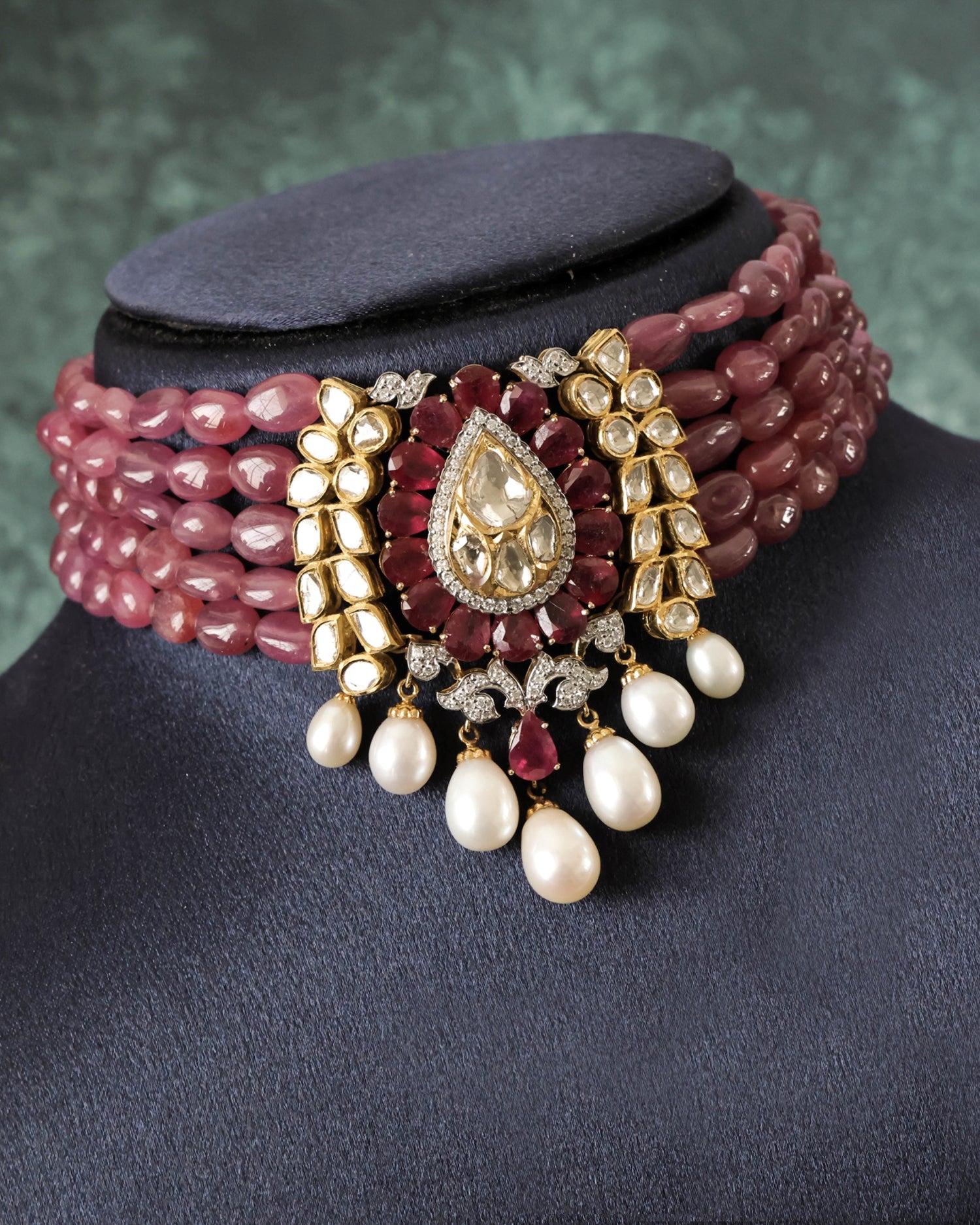 Vinita Polki And Diamond Bead Choker