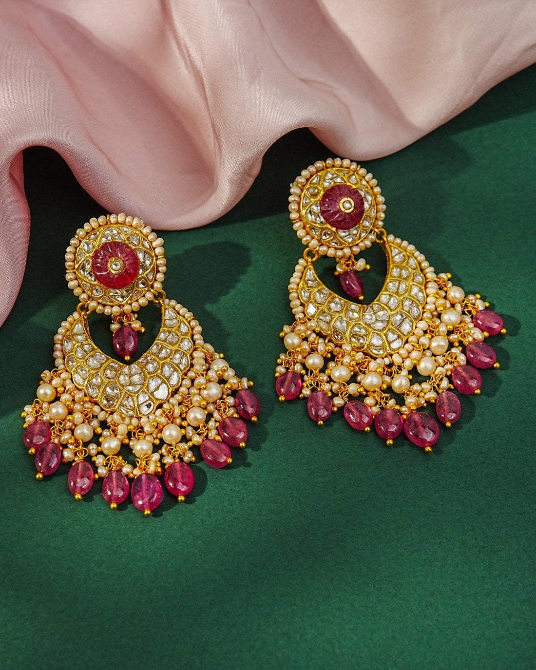 Veena Necklace And Simmy Chandbalis Polki Set