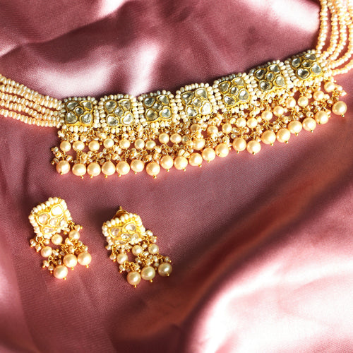 Tanusha Choker And Seema Tops Polki Set