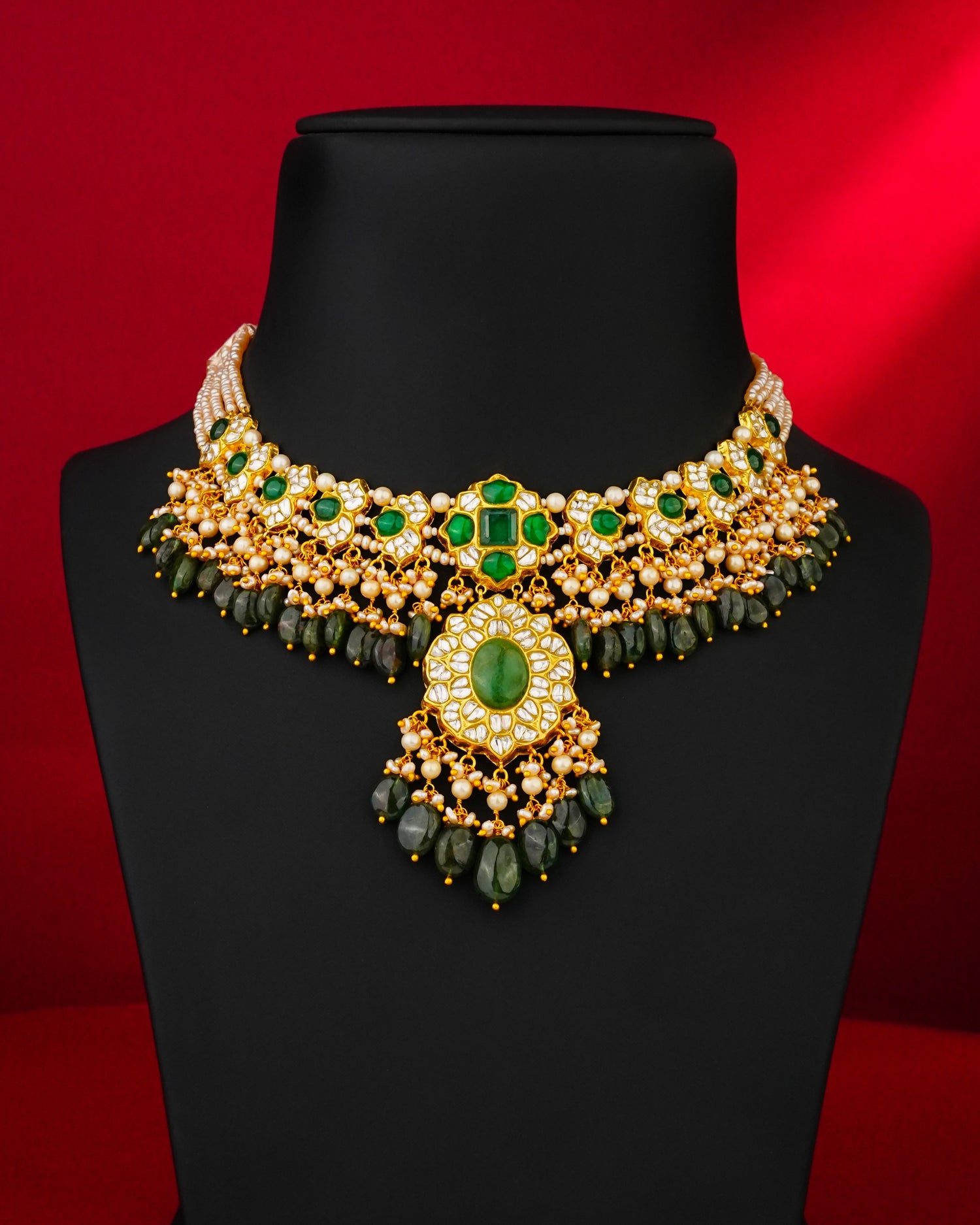 Hinanshi Polki Necklace