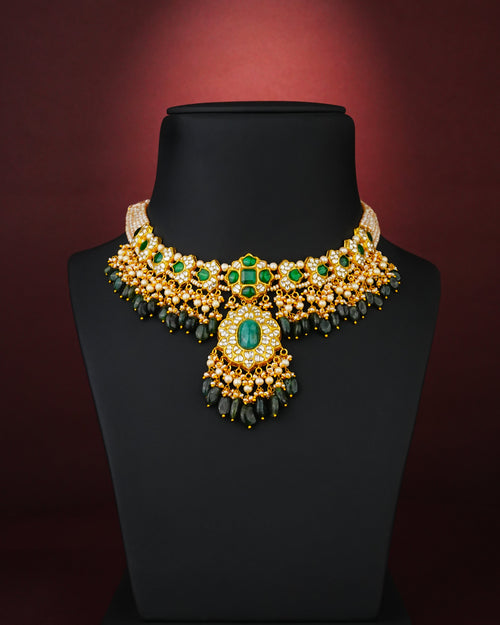 Hinanshi Polki Necklace
