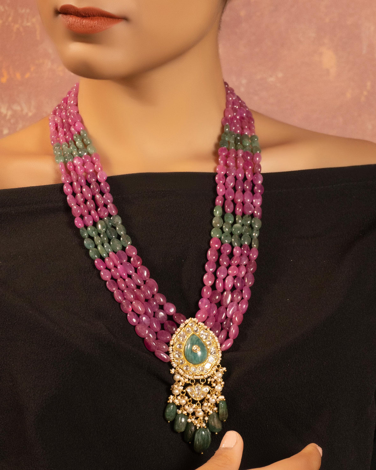 Myla Bead Pendant and Amara Tops Polki Set
