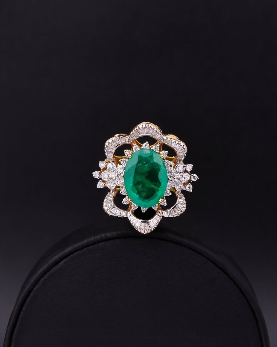 Jalmi Diamond Ring - NO ORDERS