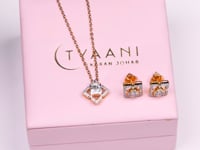 Ishani Polki And Diamond Pendant