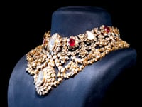 Vitanshi Polki And Diamond Necklace