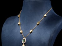 Vedahi Polki And Diamond Pendant