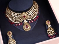 Juhi Chawla - Adya Polki And Diamond Necklace