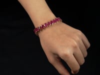 Hetvi Ruby Loose Bracelet