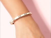 The Zarna Carmel Diamond Bangle