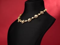 Ofeliya Polki And Diamond Choker