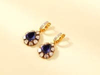 Manika Polki And Diamond Hoops
