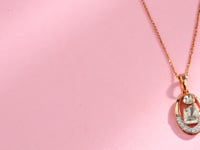 Amruta Polki And Diamond Pendant