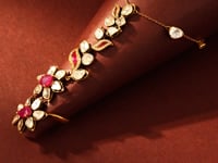 Dhakshinya Polki And Diamond Hathphool