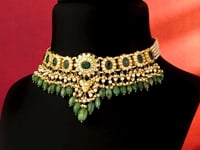 Nikita Polki Choker