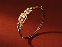 Vardha Polki And Diamond Bangle