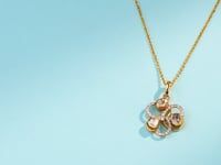 Meera Polki And Diamond Pendant