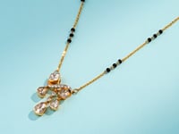 Riya Polki And Diamond Pendant