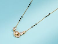 Esha Polki And Diamond Pendant