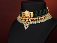 Riyaanshi Polki Bead Choker