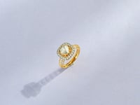Leona Polki And Diamond Ring