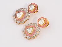 Vaishnavi Polki And Diamond Long Earrings