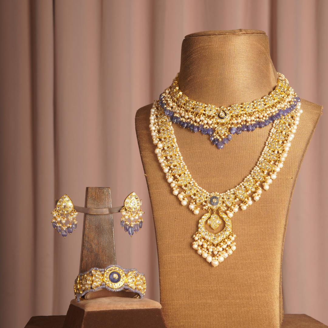 Mehndi Golden Brass Bridal Wedding Complete Necklace Set BR 38 at Rs 6450/ set in Mumbai