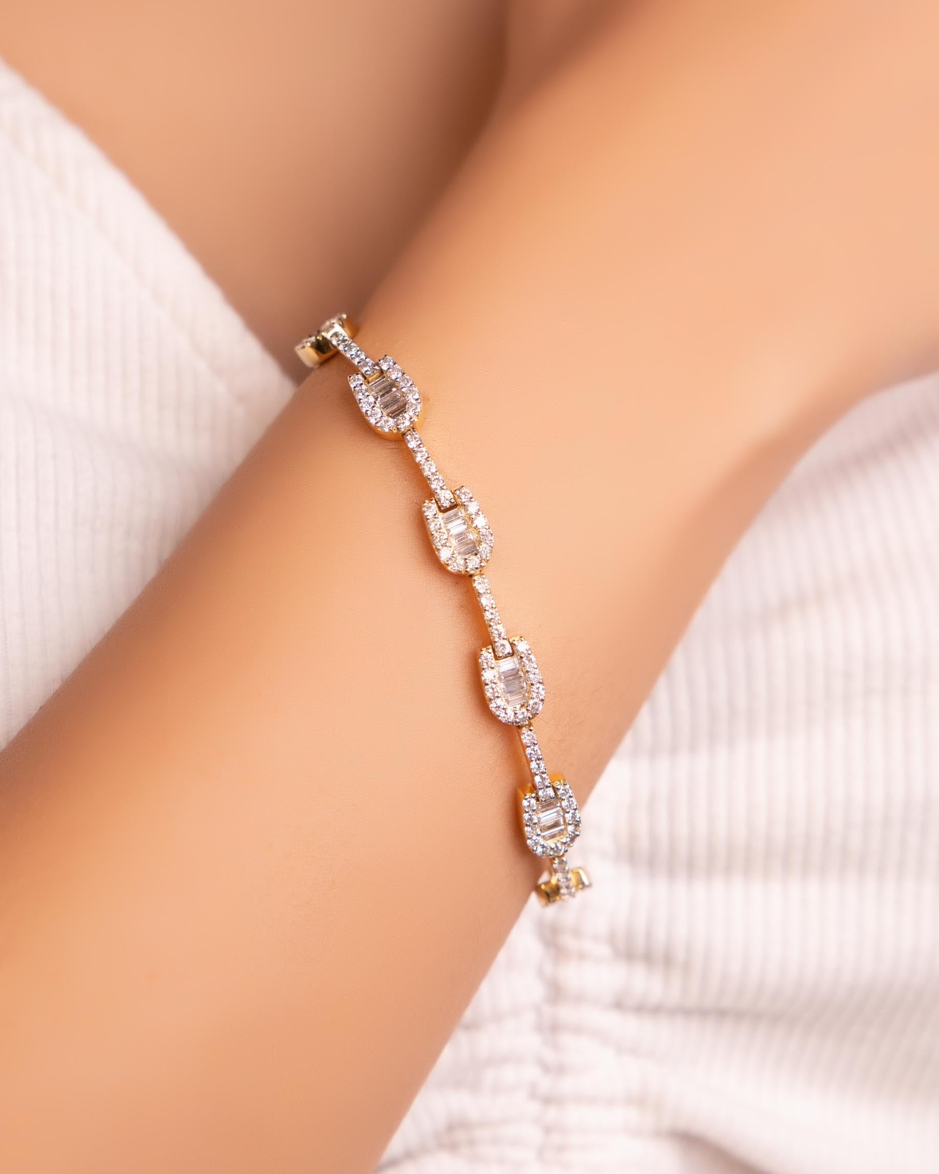 Mia Diamond Bracelet