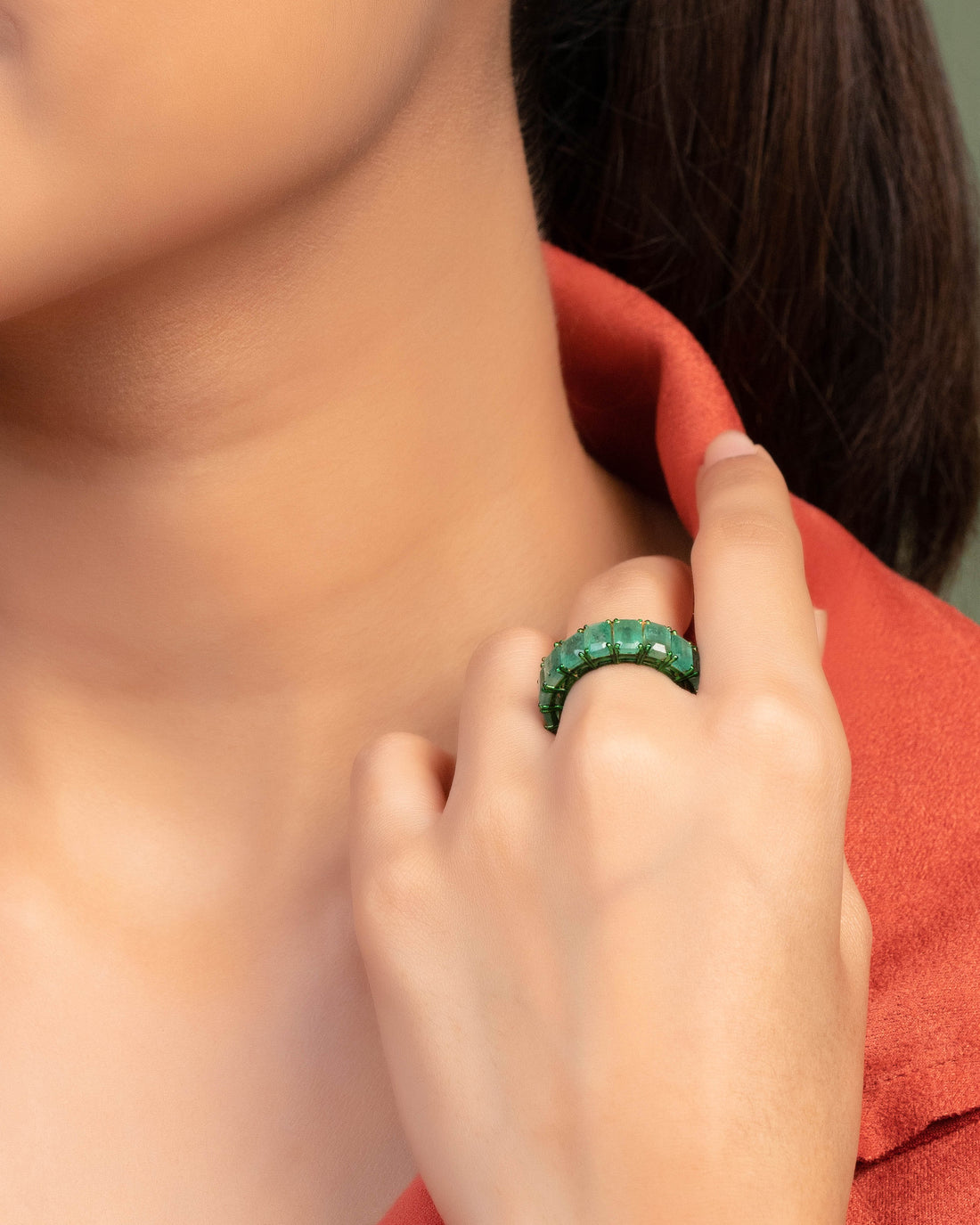 Daksha Emerald Ring