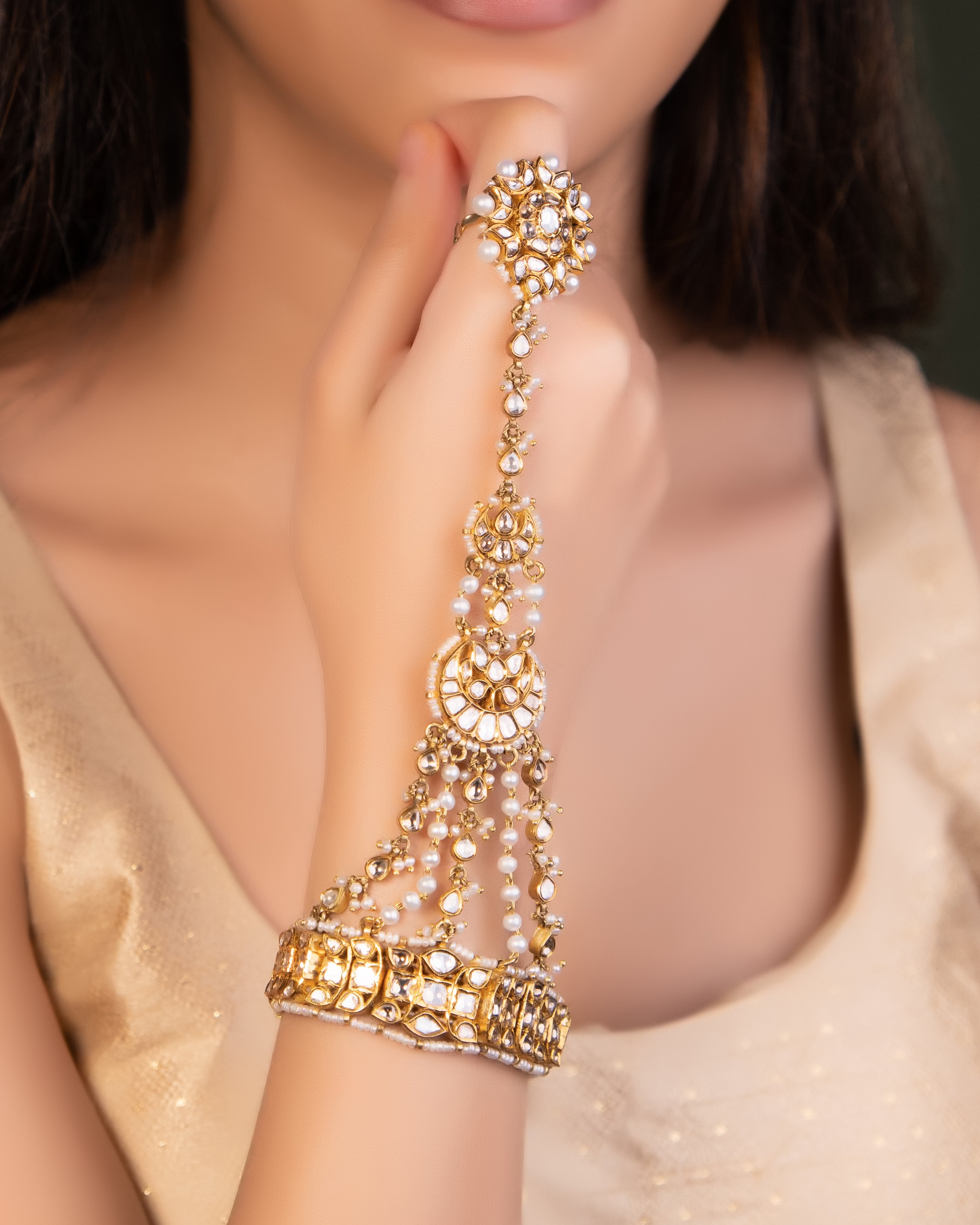Jadau bracelet. Description by Pinner Mahua Roy Chowdhury | Diamond wedding  jewelry, Wedding jewellery collection, Kundan bangles