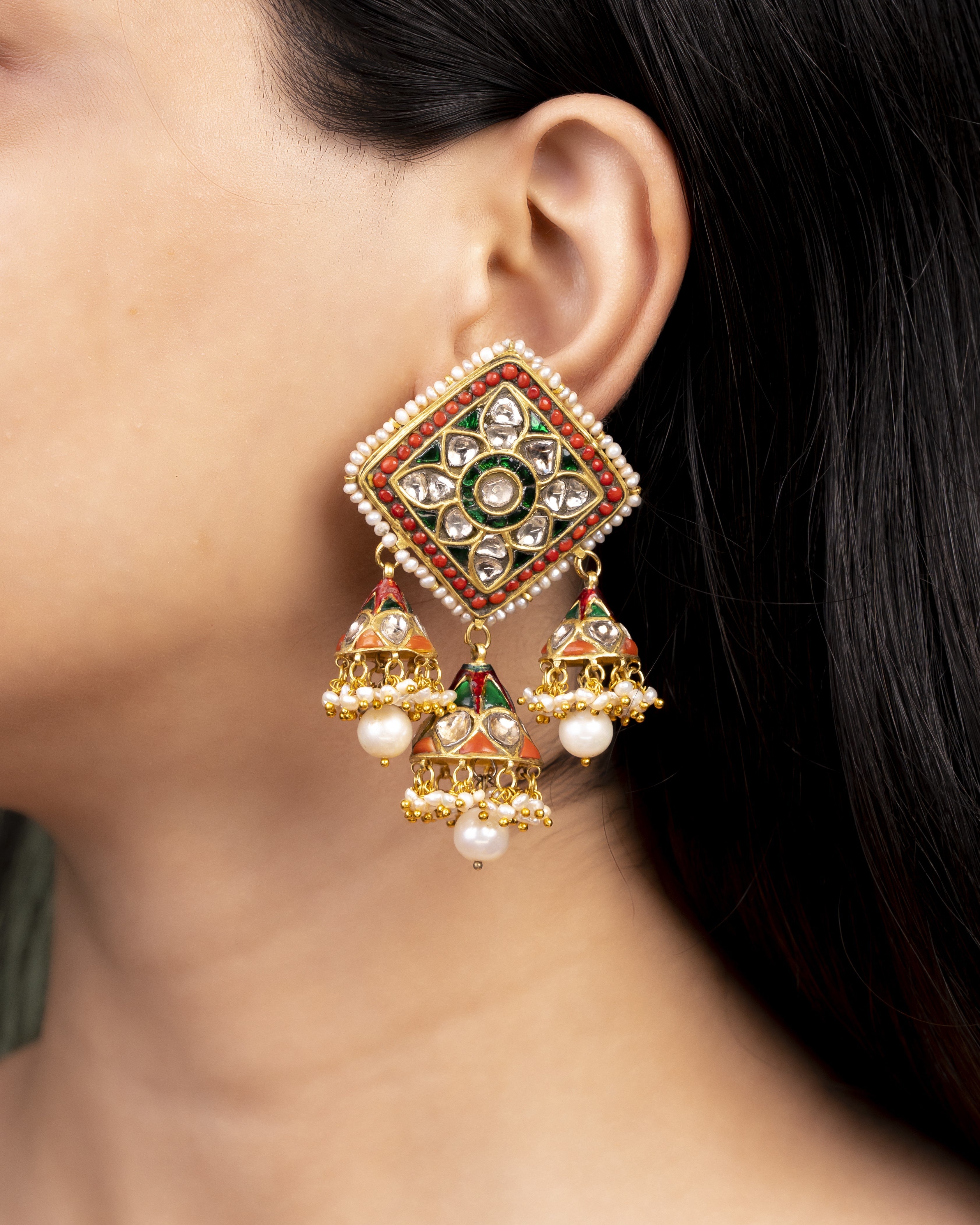 Latest 2 Gram Gold Earrings Collection | Kalyan Jewellers