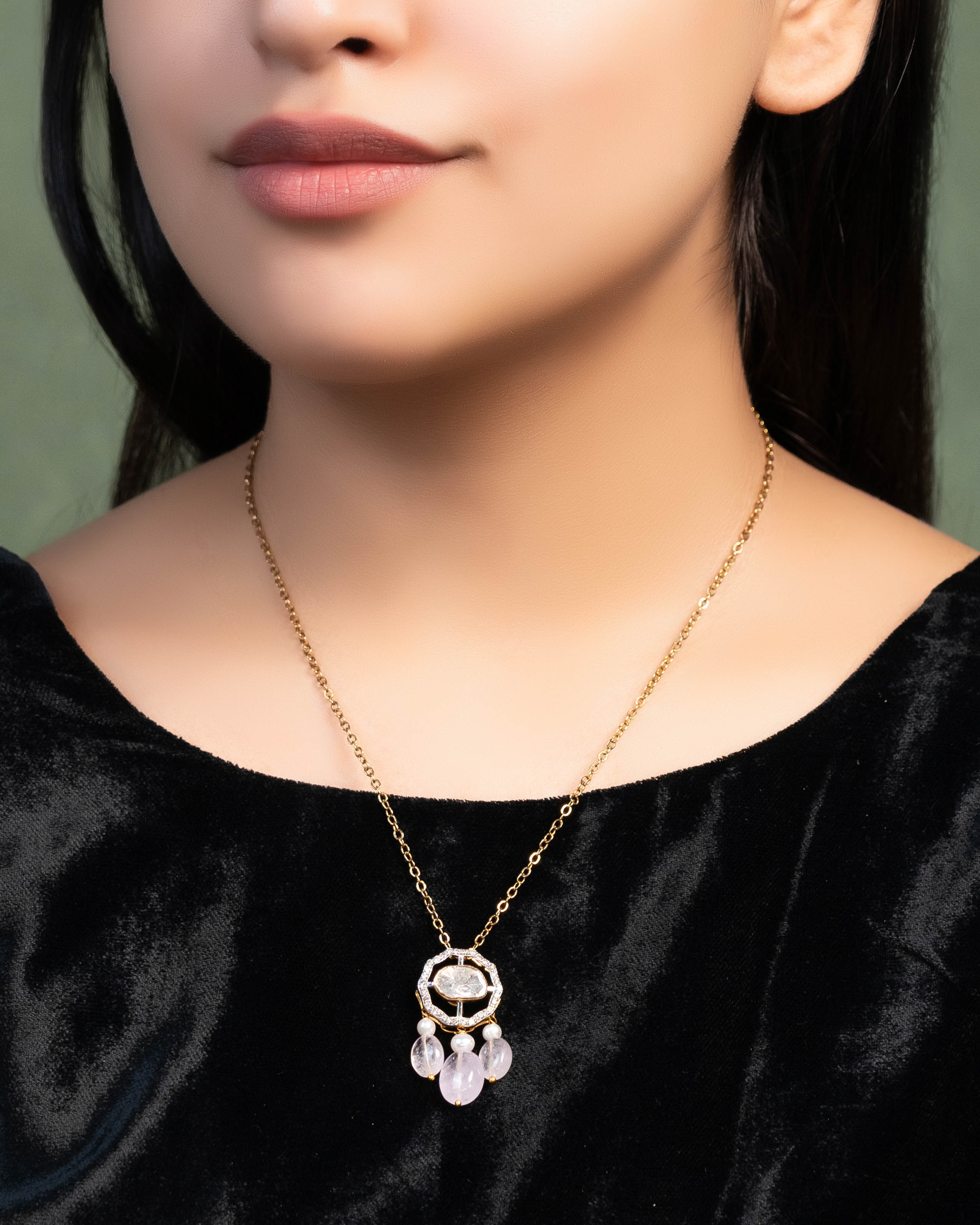 Asmita Polki And Diamond Pendant