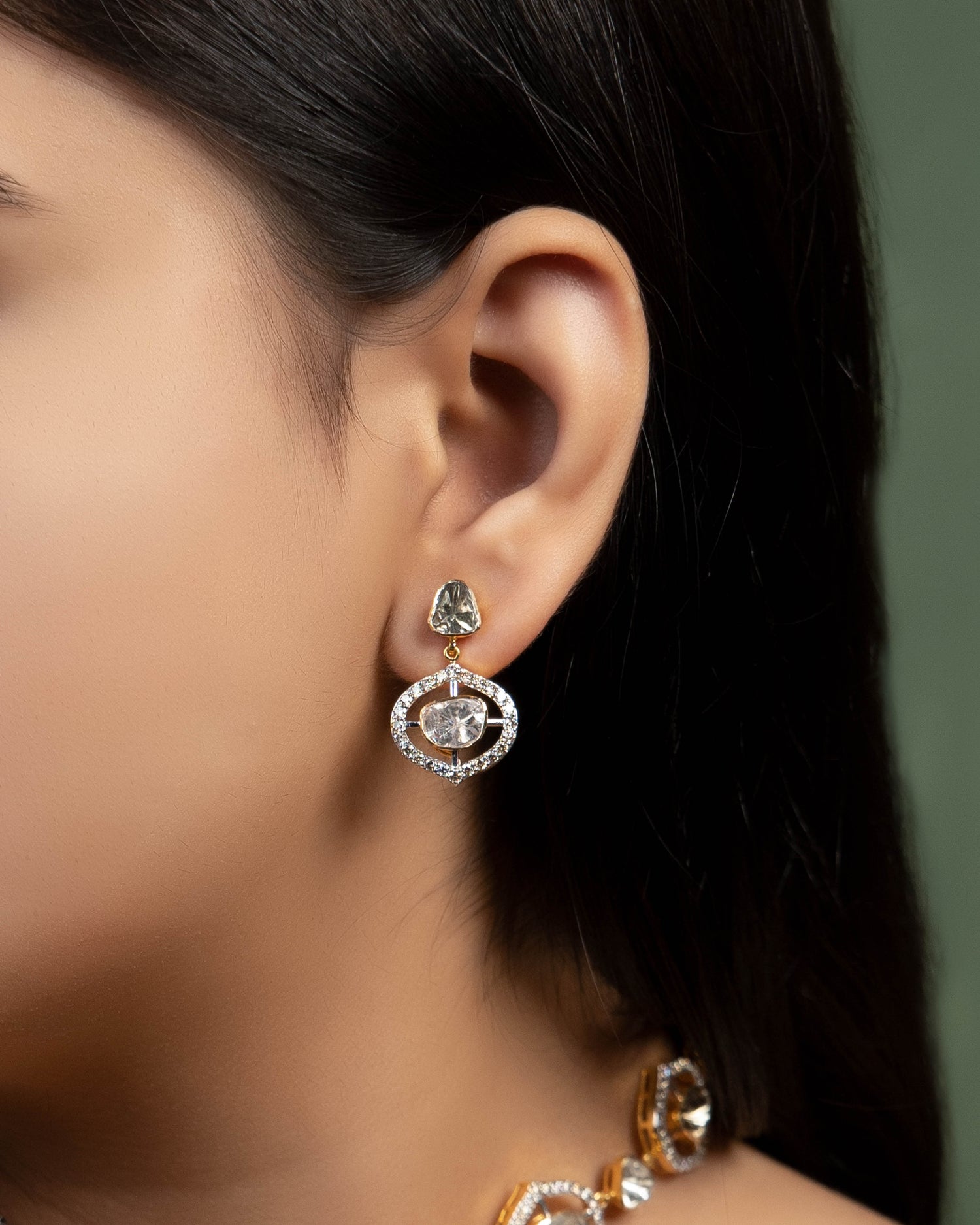 Sariah Choker And Naomi Long Earrings Polki And Diamond Set