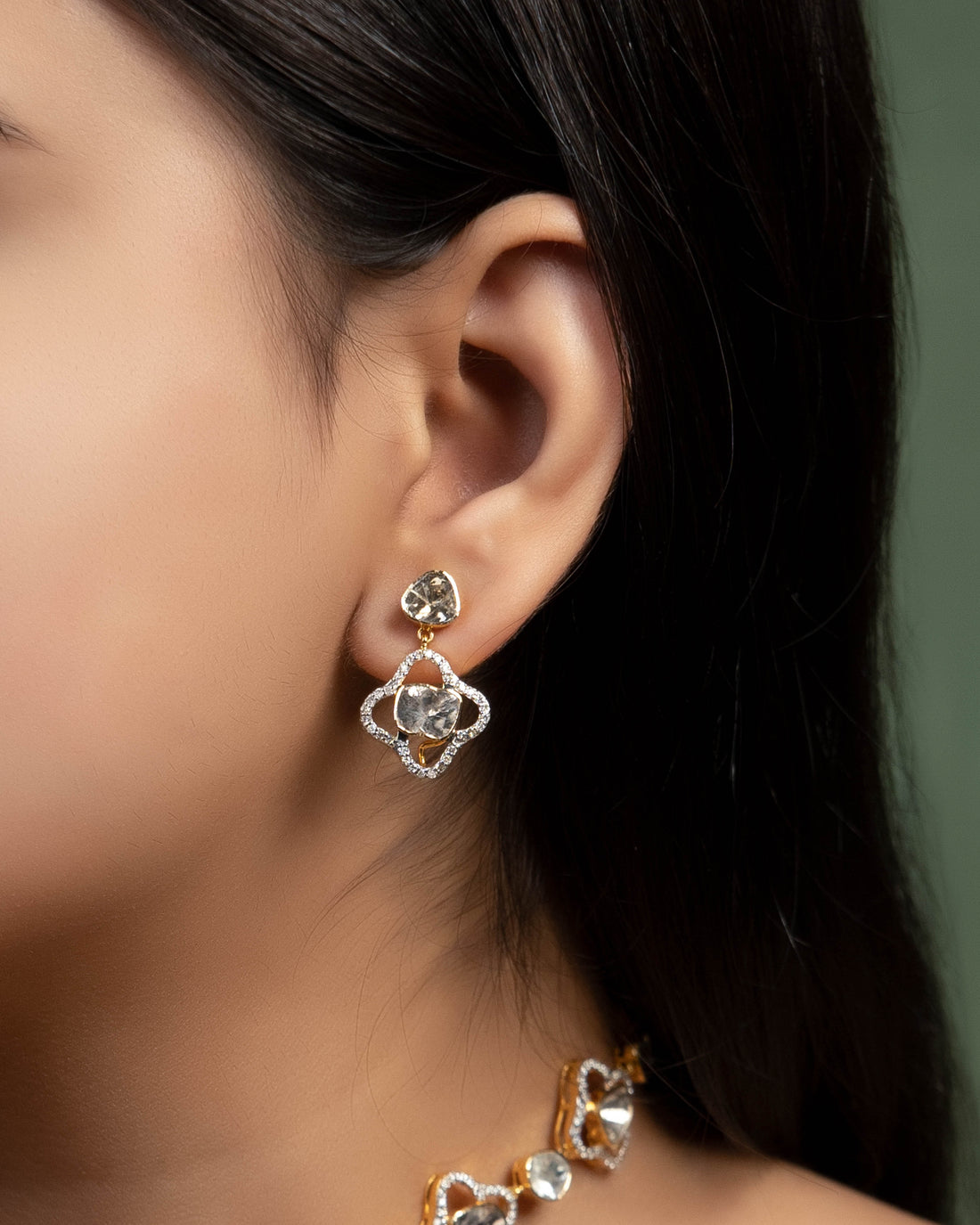 Taniya Polki And Diamond Long Earrings