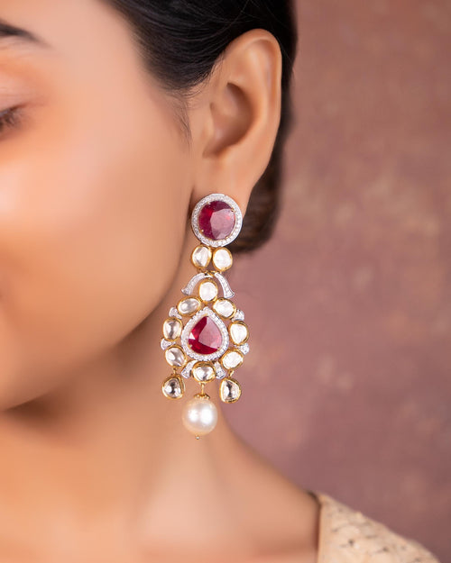 Oviyaa Polki And Diamond Tops