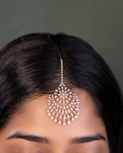 Likita Diamond Maangtika