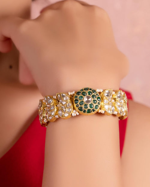 Camelia Polki Ponchi