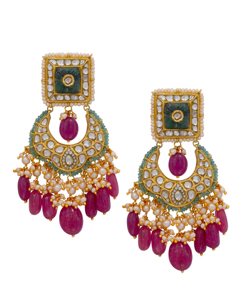 Simpi Necklace and Deeya Chandbalis Polki Set