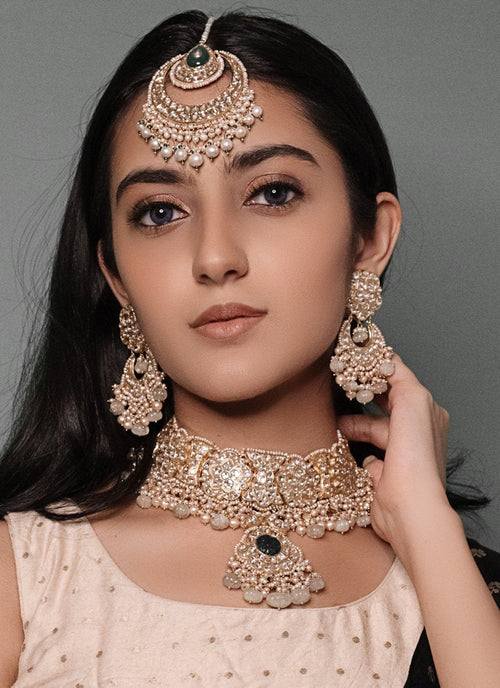 Diyana Polki Maangtika