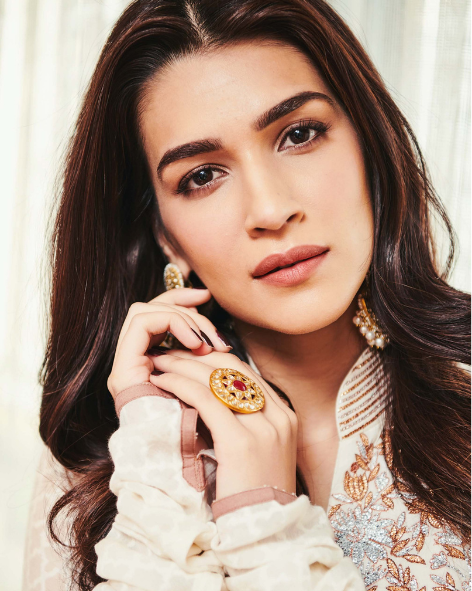 Kriti Sanon - Janet Polki Ring